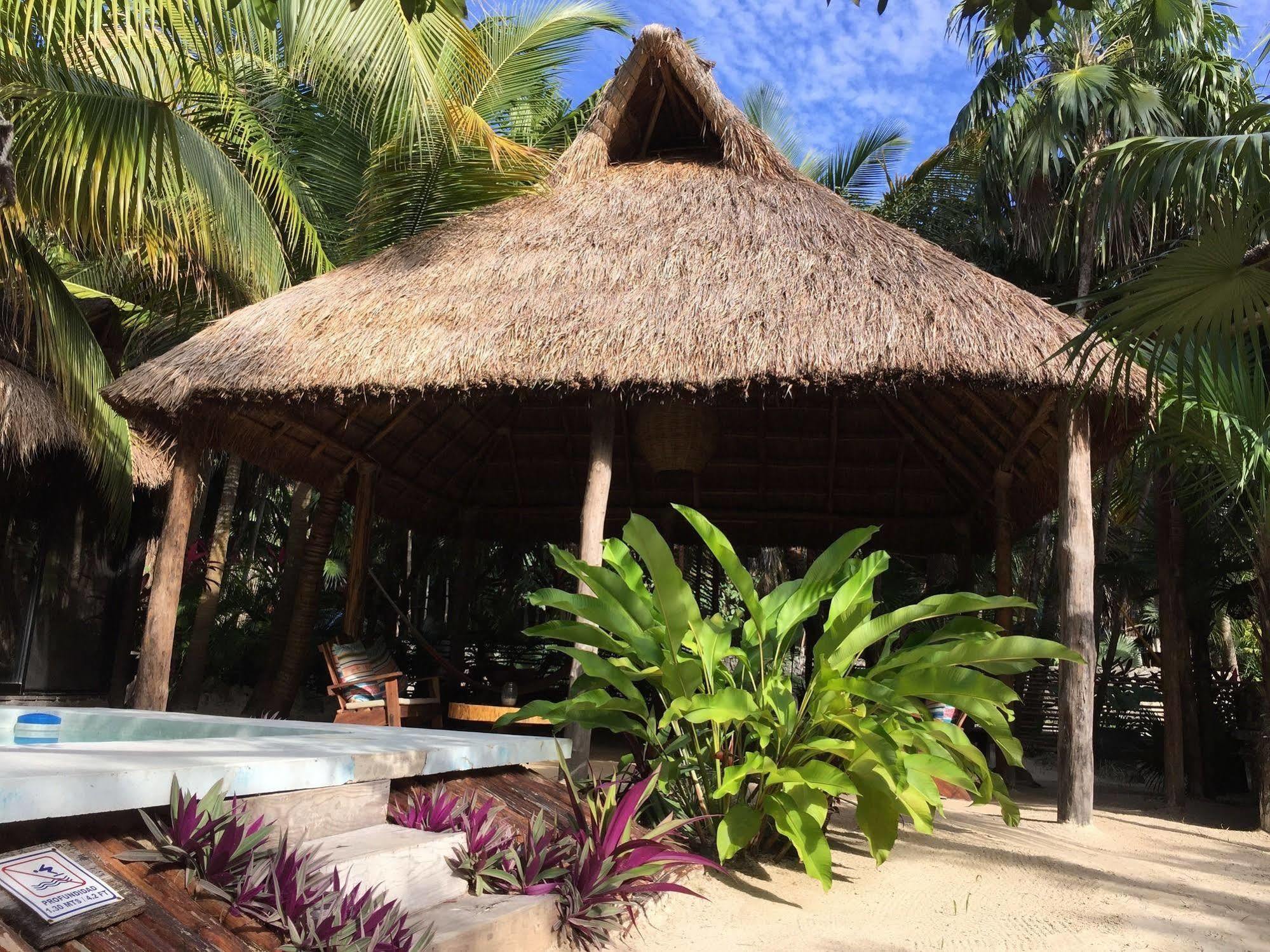 Manglex Eco Hotel Тулум Екстериор снимка